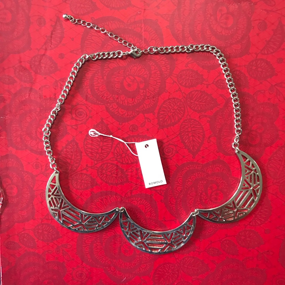Romolo necklace